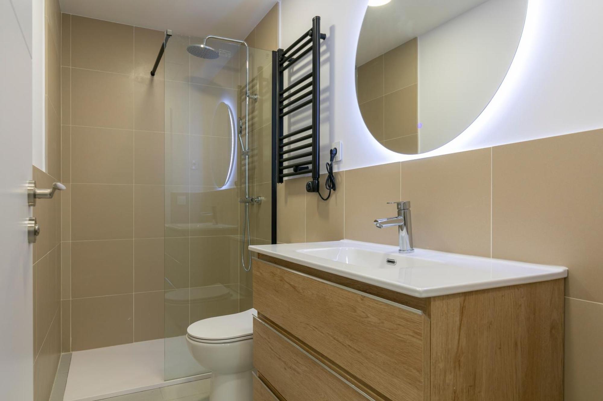 Homeabout Smart Rooms Bravo Murillo - Sin Recepcion Madrid Exterior foto